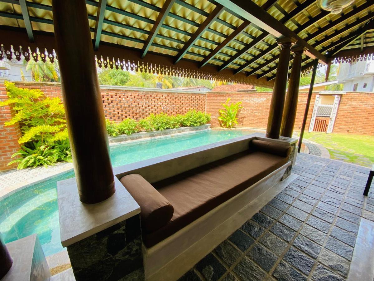 Thaprobana Villa Tangalle - Private Villa Exteriör bild